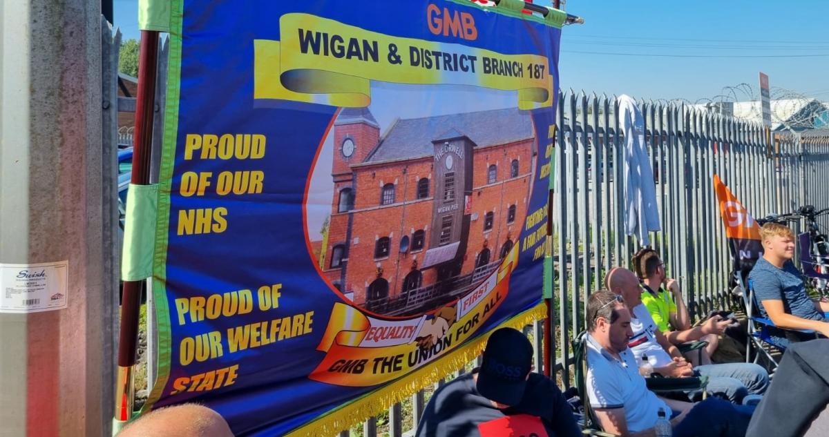 GMB trade union members Strike action at Pemberton Park and Leisure Homes in Wigan